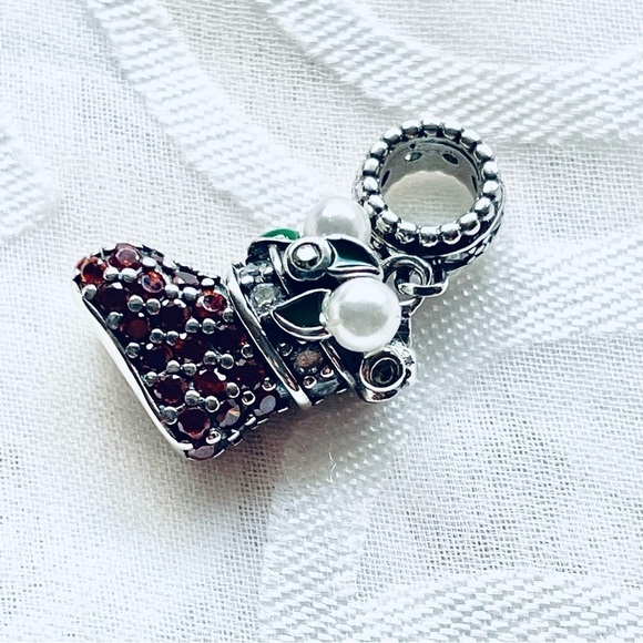 🎄 NWOT Christmas Sock Charm - Picture 3 of 12